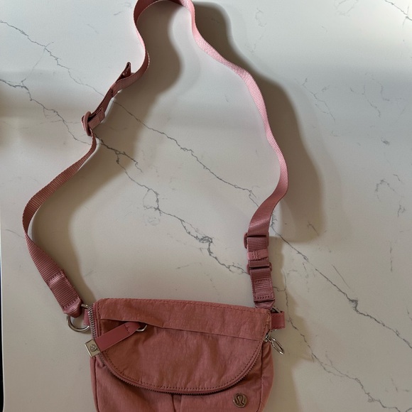 Lululemon All Night Festival Bag Micro - Picture 3 of 8